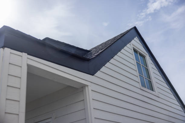 Best Custom Siding Design  in Broxton, GA